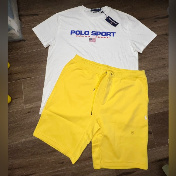 Men’s Polo Ralph Lauren white tee and Yellow shorts Set Size Large - Picture 1 of 3